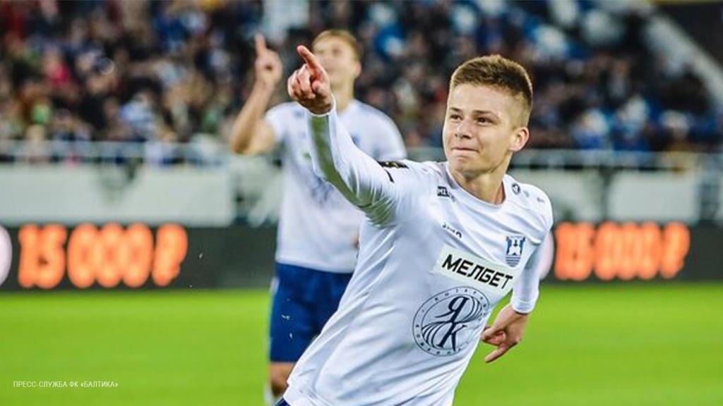 Лазарев-1.jpg